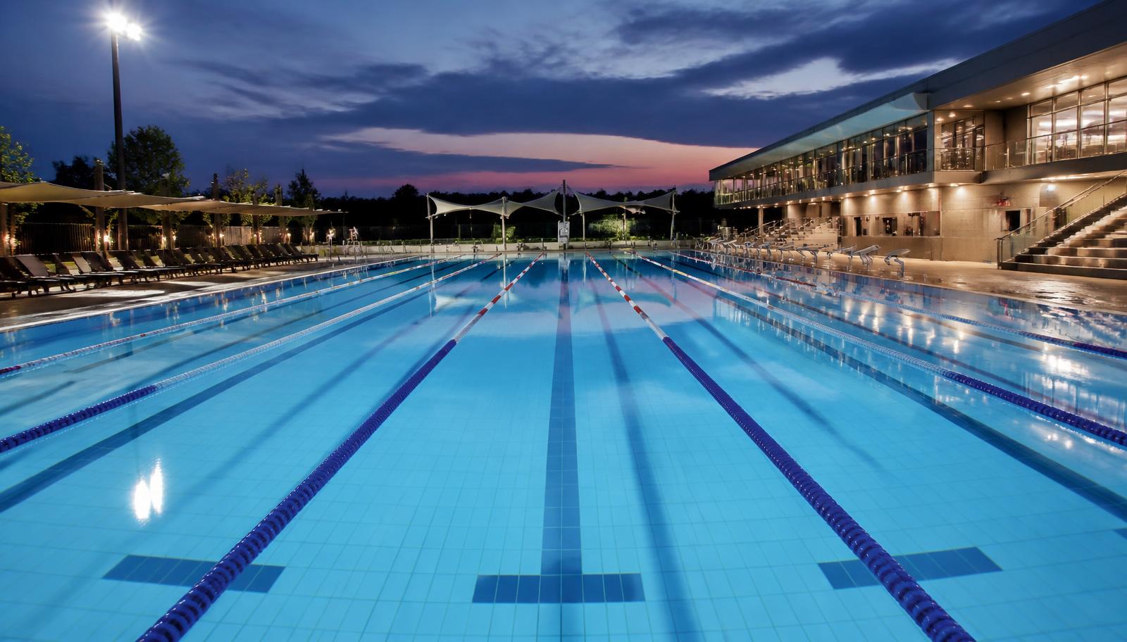 Competition pool with deck lighting